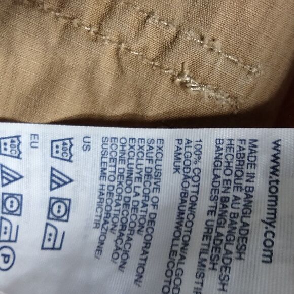 Tommy Hilfiger capris  - Picture 4 of 9